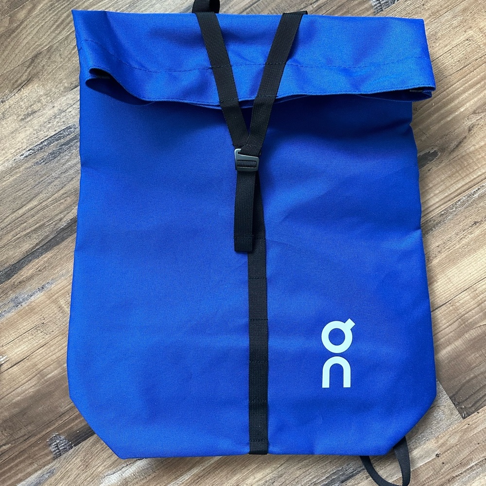On Cloud bag
